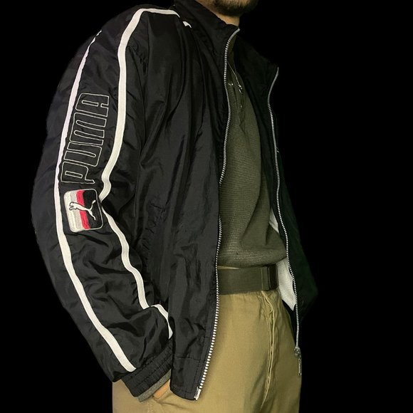 vintage puma light jacket with embroidered sleeve - Picture 4 of 6